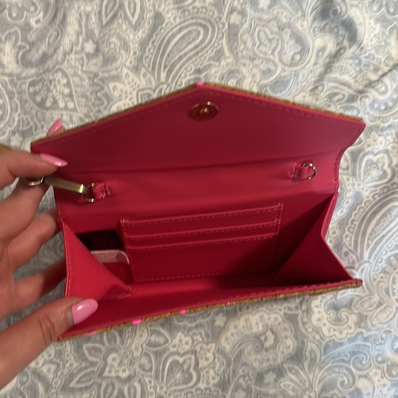 Cork Wristlet with Pink Triangles - Picture 3 of 3